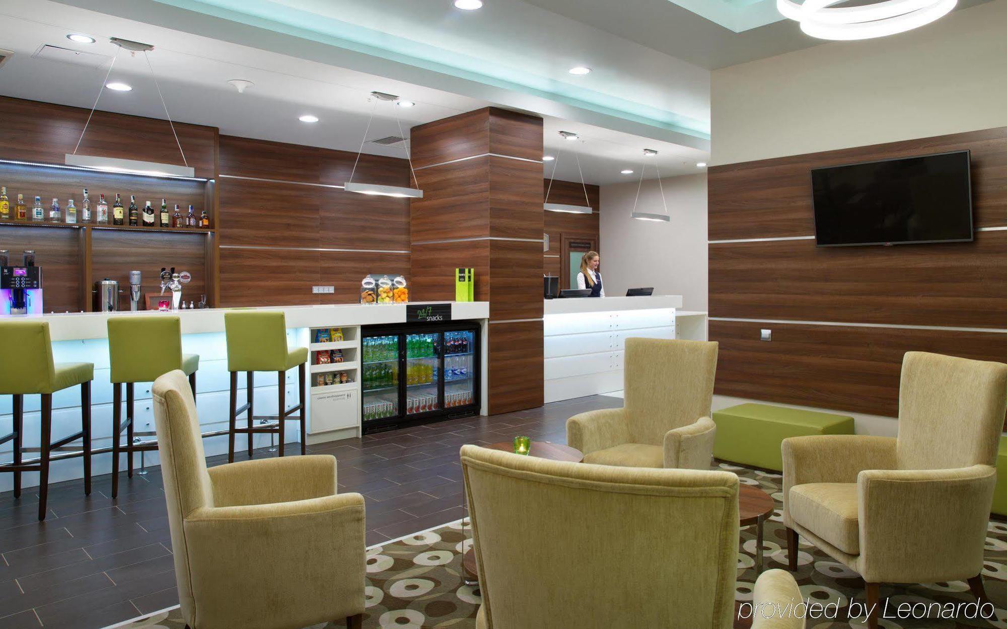 Hampton By Hilton Minsk City Centre Exterior foto
